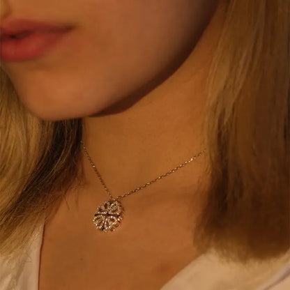 Four leaf clover necklace (1+1 Free)